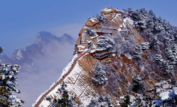 Китай: пешеходный маршрут на горе Хуашань